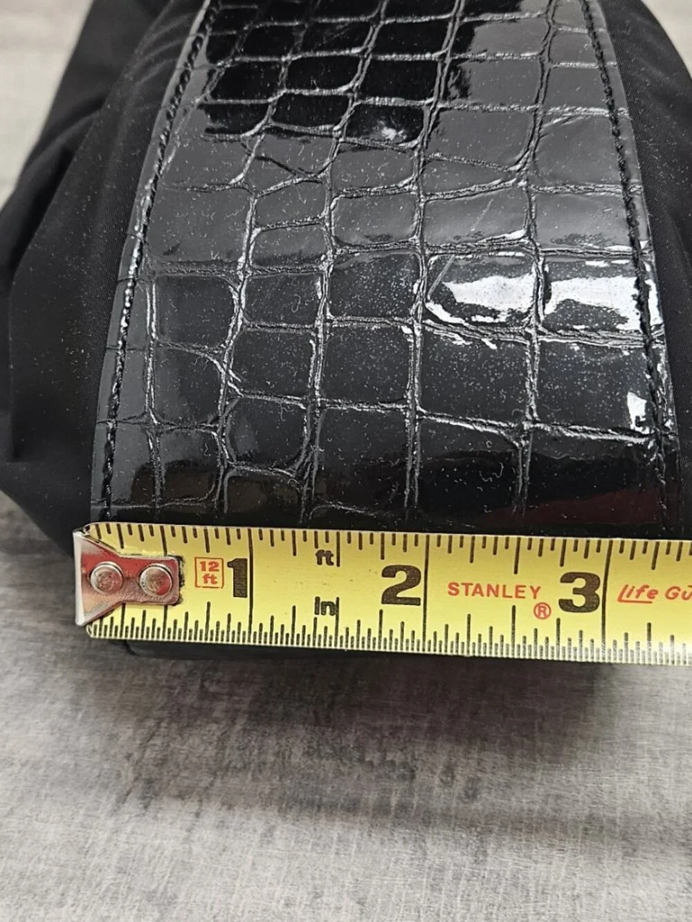 BRIGHTON HOBO PURSE BLACK MICROFIBER & CROC EMBOSSED PLEATHER SILVER HEART